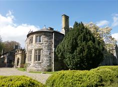 Wern Manor large-group holiday let