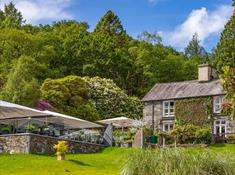 aberdunant hall hotel