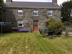 gaerwen farm cottages