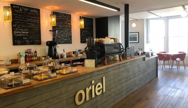 Oriel Cafe