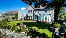Ty Mawr Farmhouse Bed and Breakfast