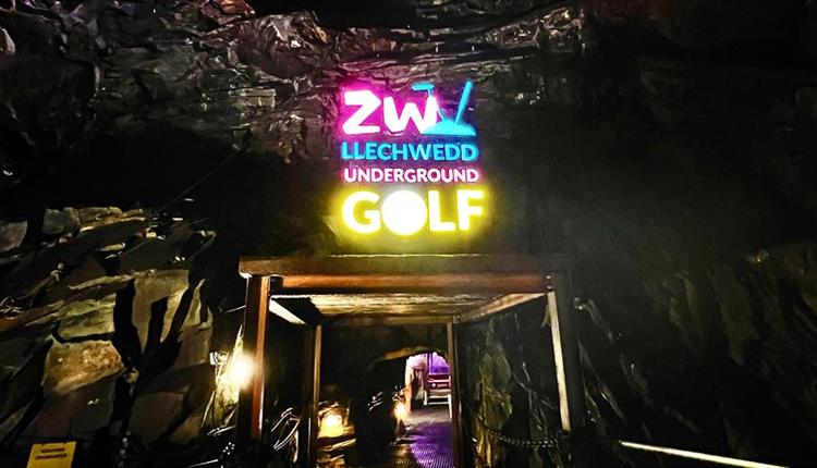 Zip World Underground Golf