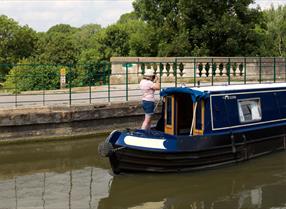 Canal boat crossing the aqueduct