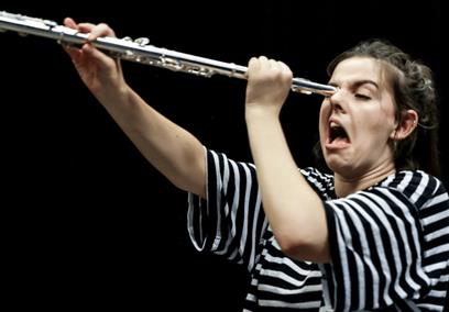 Iona Johnson: Musical Storytime