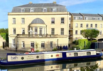 Bath Narrowboats- The King of Diamonds