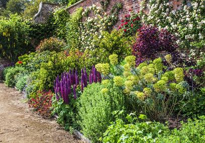 HEAD GARDENER TOURS