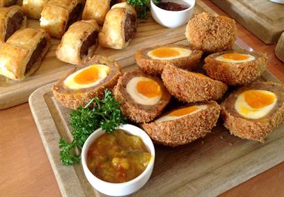 Scotch Eggs at the Queens Arms