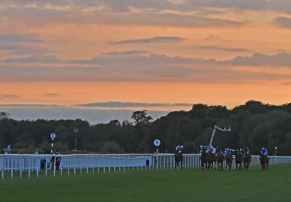 Monday Night Racing