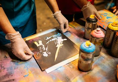 Get to know graffiti with Graft
