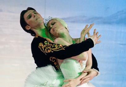 Two ballet dancers
