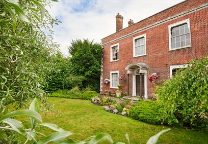 Milford Hall Salisbury - Travel Trade
