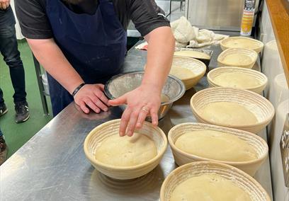 How to make & bake Sourdough