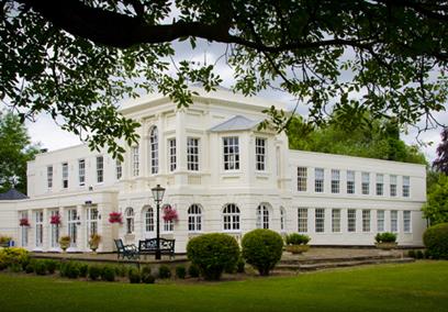 Monkey Island estate hotel in Bray