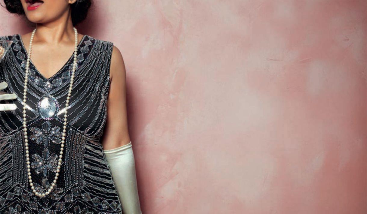 Woman in 1920s dress