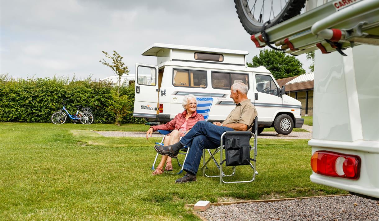 Salisbury Camping And Caravanning Club Site Great West Way