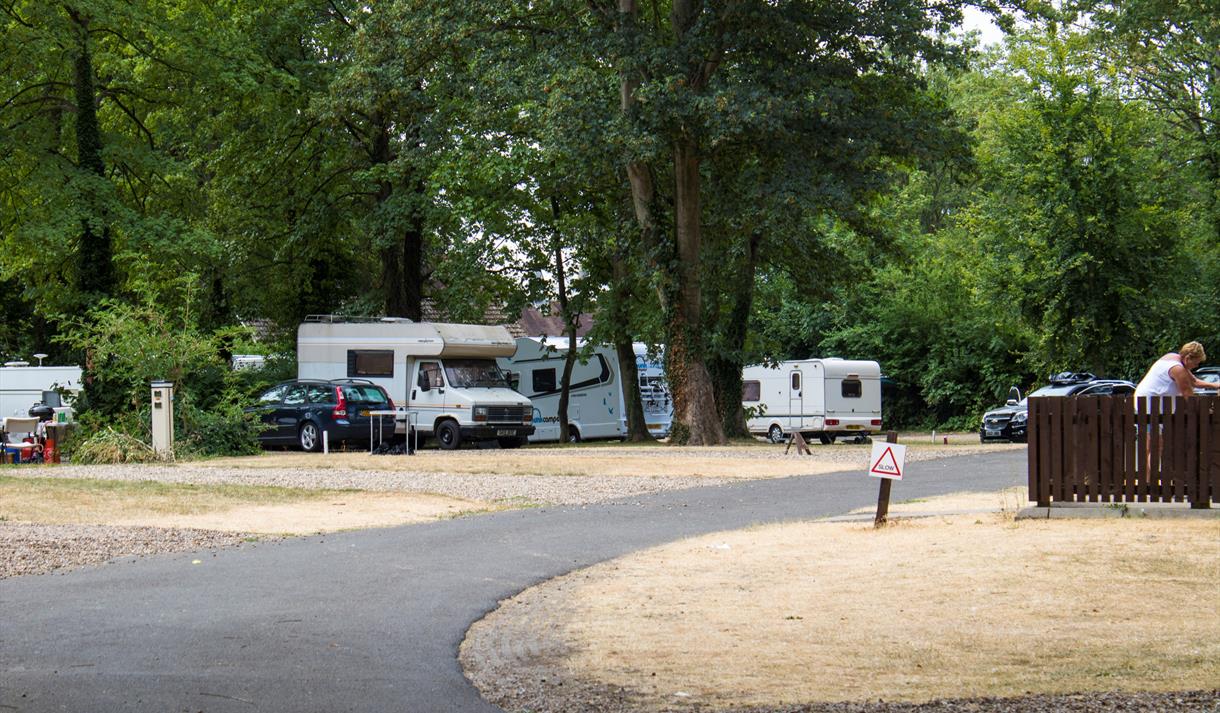 Chertsey Camping And Caravanning Club Site Great West Way