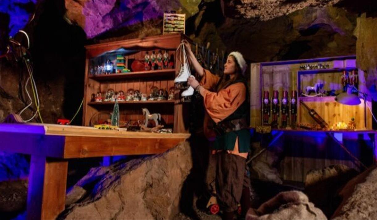 Christmas at Cheddar - Great West Way