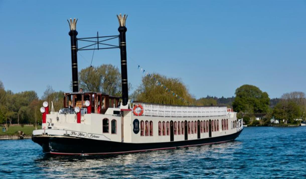Hobbs of Henley - New Orleans Boat