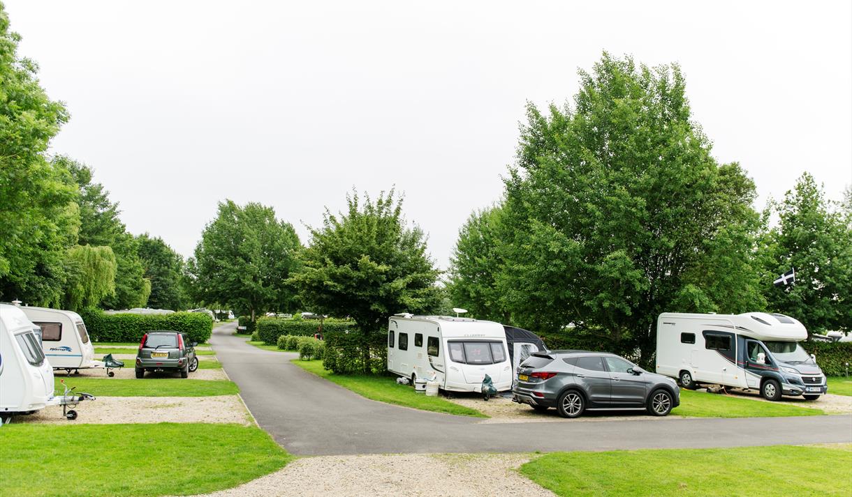 Devizes Camping and Caravanning Club Site Great West Way