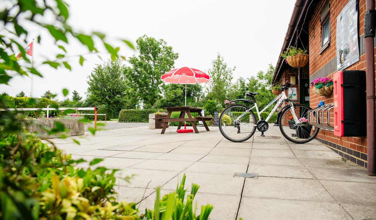 Devizes Camping and Caravanning Club Site Great West Way