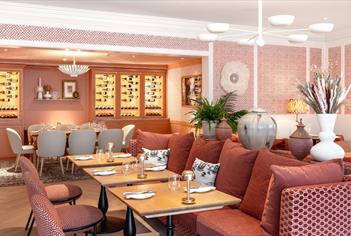 Montagu’s Mews Cocktail Bar