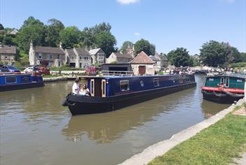 Sally Narrowboats