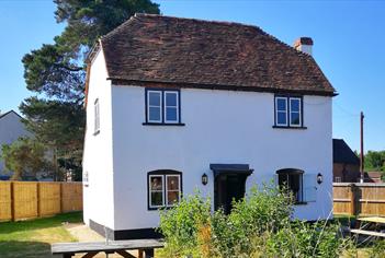 Aldermaston Tea Rooms, Reading