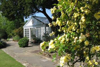 The Courts Garden - National Trust