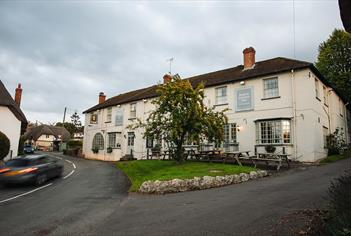 Rose and Crown Inn, Ashbury