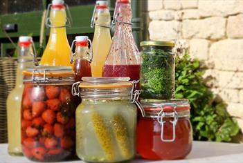 Fermentation Workshop at Iford Manor Kitchen