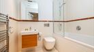 3 Herschel Place Family Bathroom