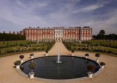 Hampton Court Palace