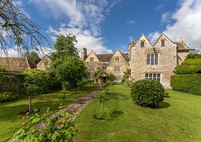 Kelmscott Manor