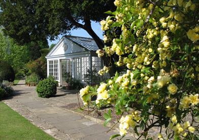 The Courts Garden - National Trust