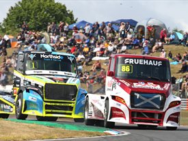 British Truck Racing at Thruxton Circuit