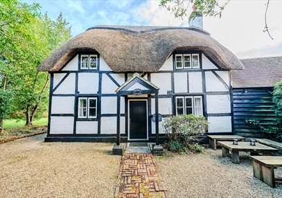 The exterior of Japonica Cottage - a New Forest Holiday Cottage