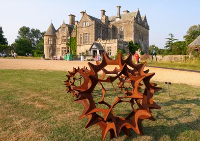 Sculpture at Beaulieu