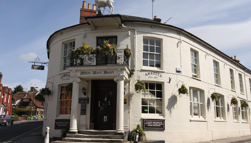 The White Hart Hotel, Whitchurch