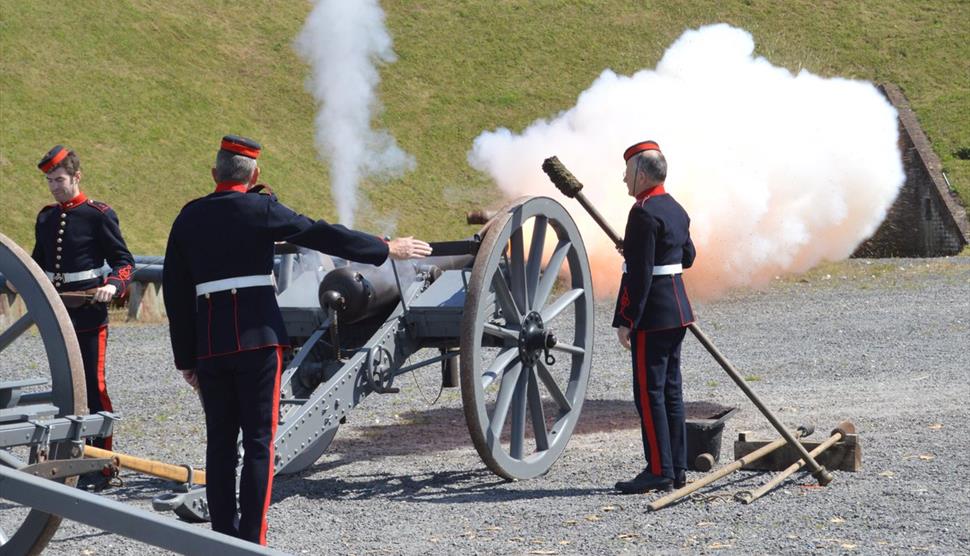 Witness the power and might of the 16-pounder at Fort Nelson