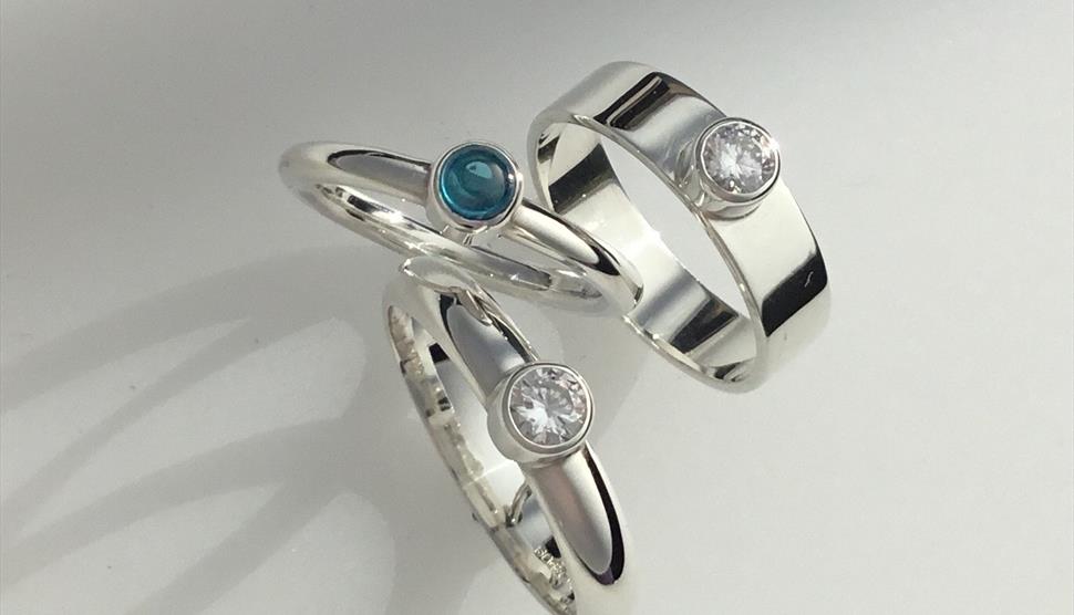 Sterling silver stone set ring workshop at Studio 5, Hotwalls Studios, Portsmouth