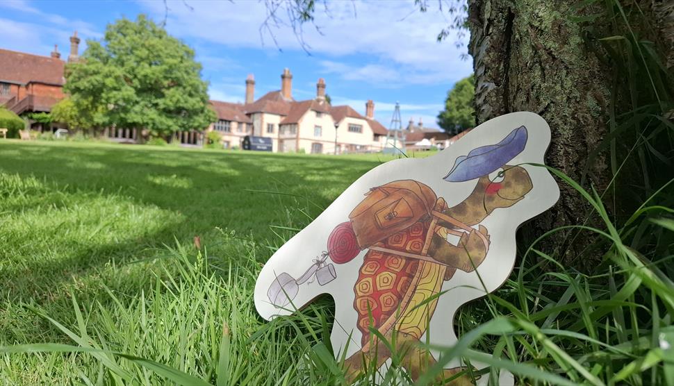 Summer Trail at Gilbert Whites House