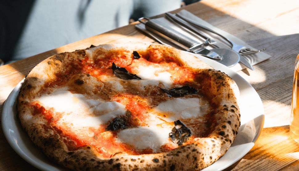 Pizza at The Stable Winchester
