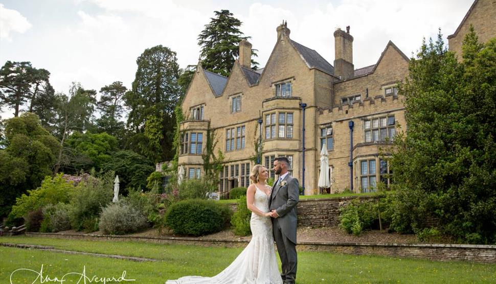 Wedding Showcase at Minstead Lodge