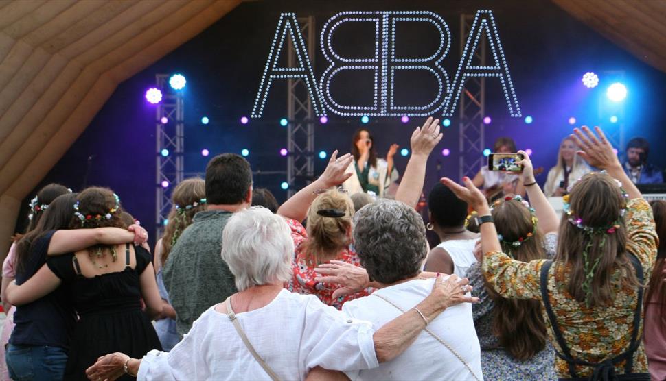 ABBA BY MOONLIGHT