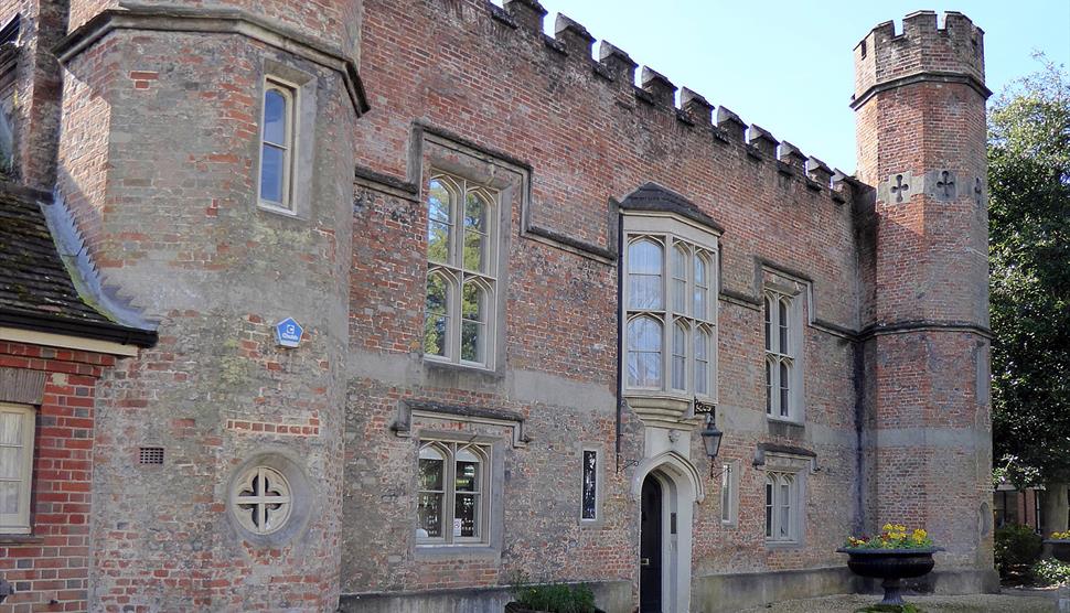 Christmas at Abbey House Guided Tour