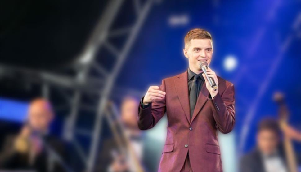 Bond Bublé and Sinatra starring Sam Griffiths at Stansted House