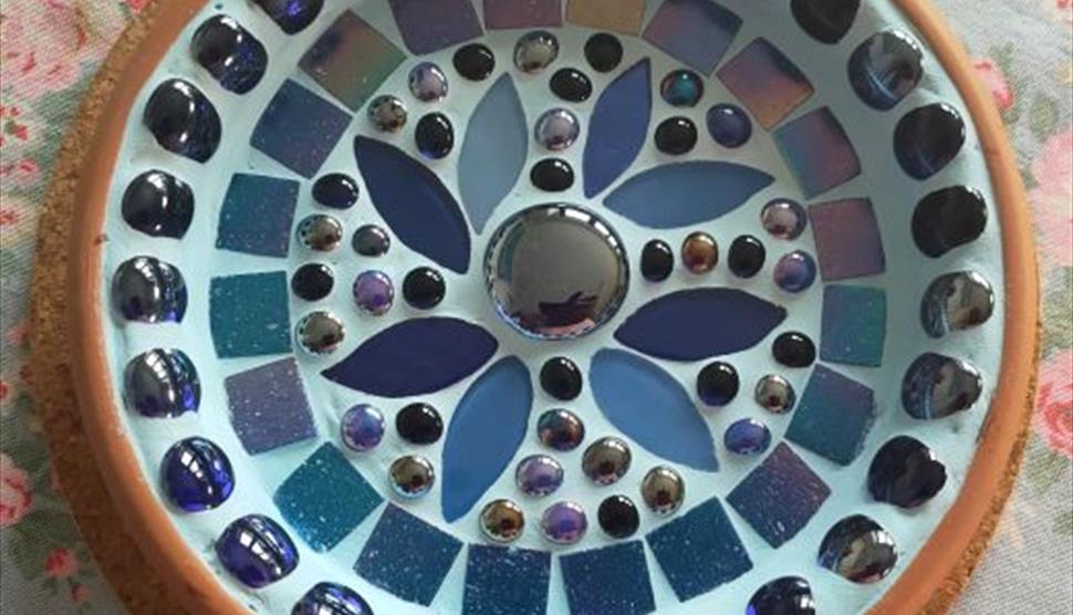 Bird Bath Mosaic Workshop at Queen Elizabeth Country Park