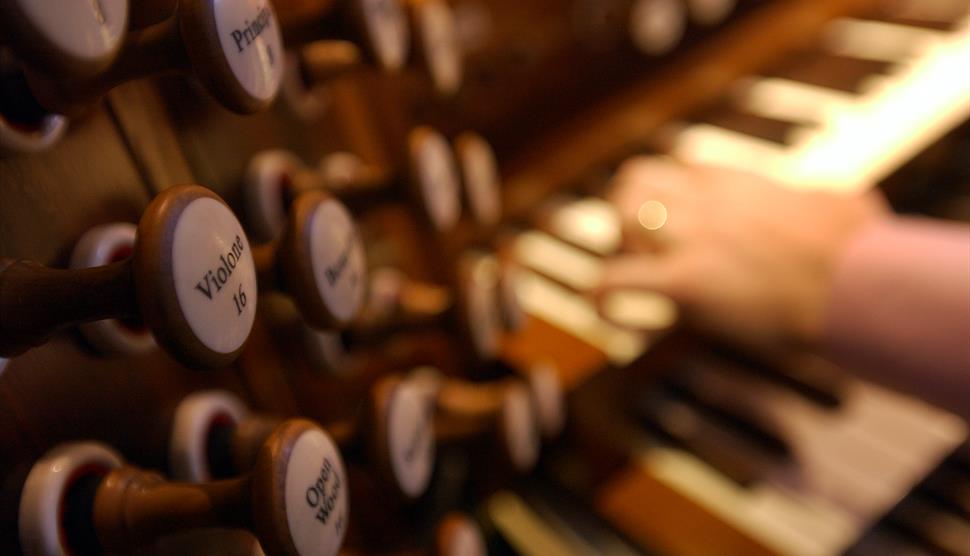Organ Concert – Roger Sayer (Organist & Director of Music, Temple Church, London)