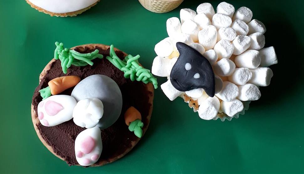 Cake Decorating Workshop at Sir Harold Hillier Gardens