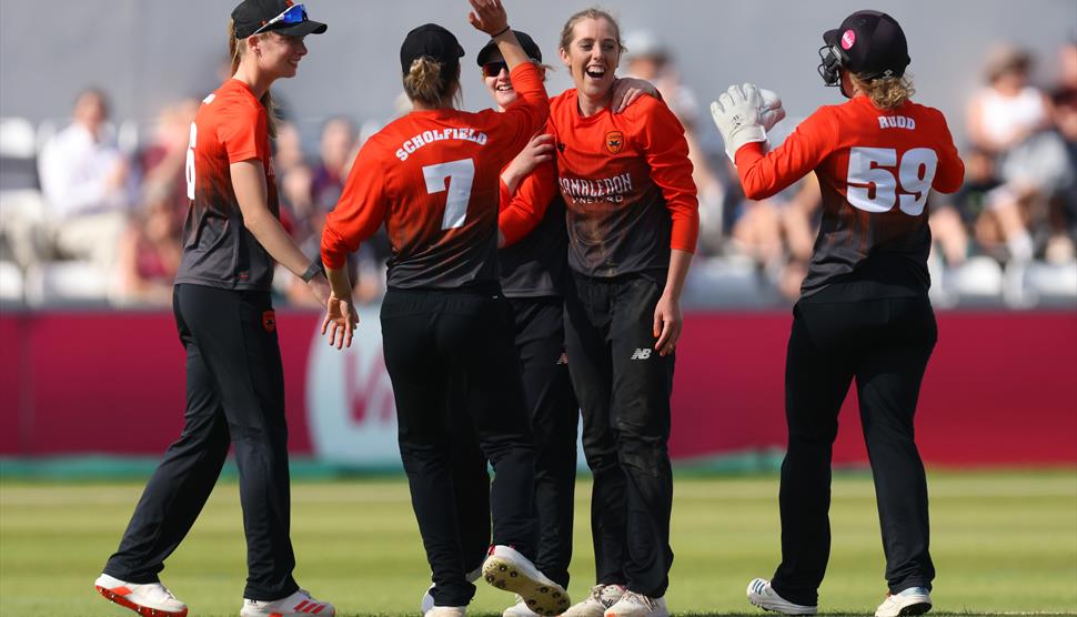 Southern Vipers v Thunder Cricket - Rachel Heyhoe-Flint Trophy 2022 at The Ageas Bowl